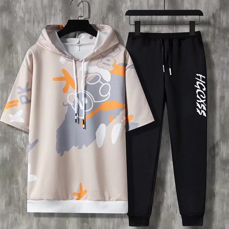 New in Hoodies & Sweatshirts M - Winter Clothing Essential recension och pris